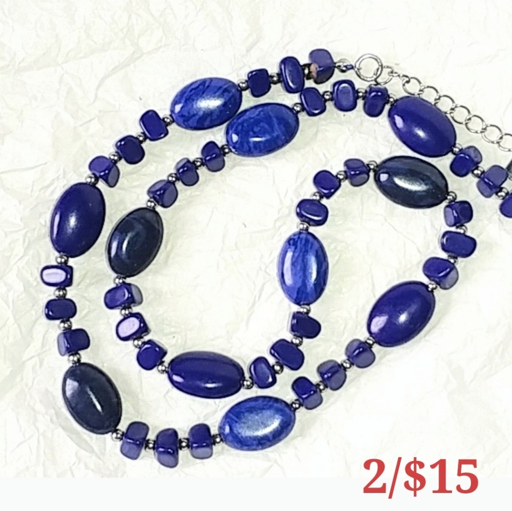🦋 CHAPS BLUE & SILVER BEAD NECKLACE